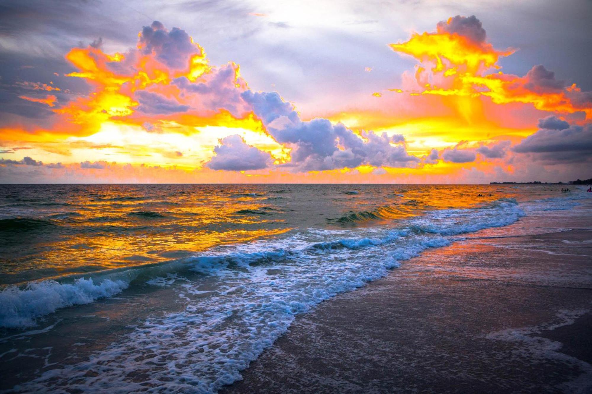 Anna Maria Island Beach Palace 브레이든턴비치 외부 사진