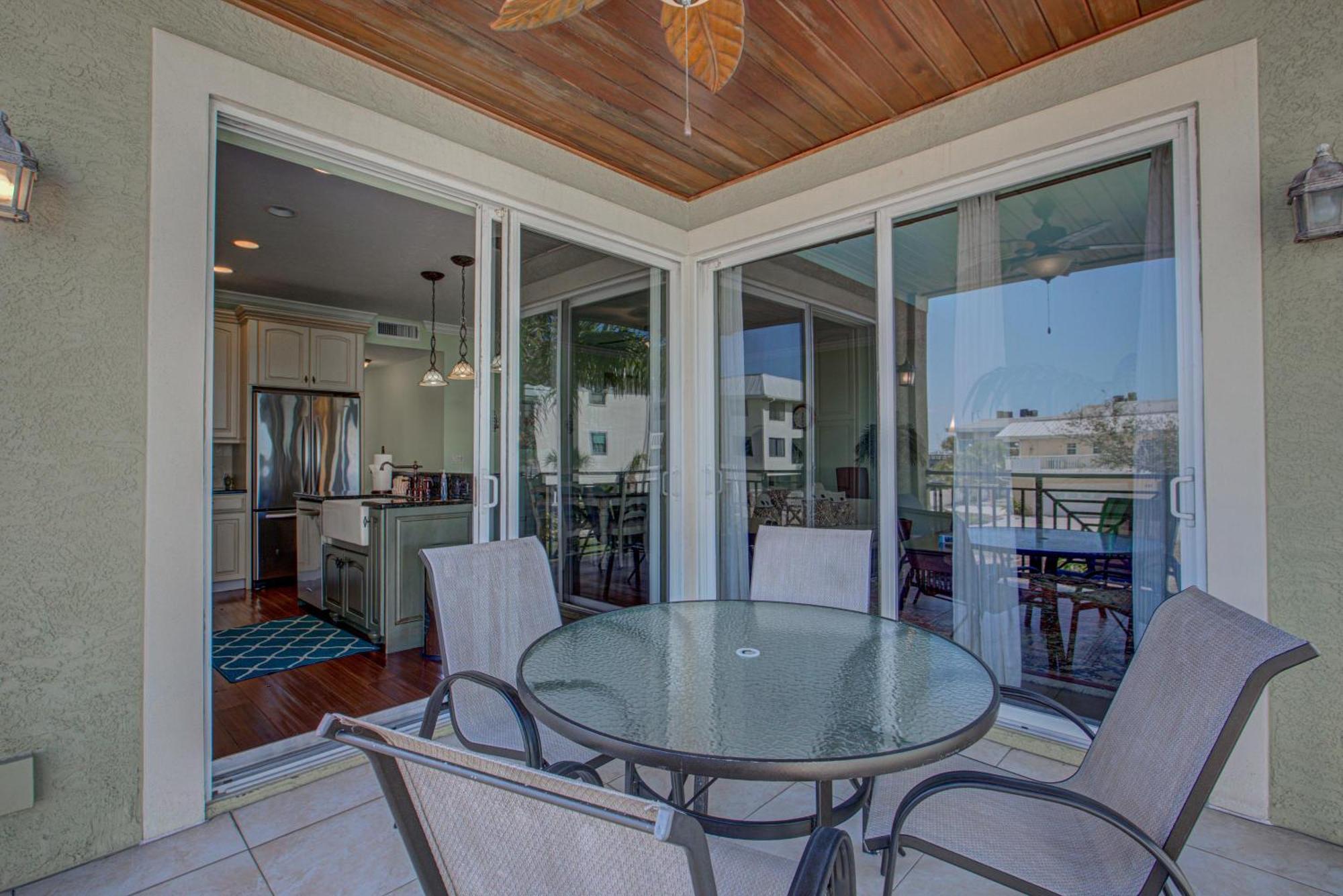 Anna Maria Island Beach Palace 브레이든턴비치 외부 사진