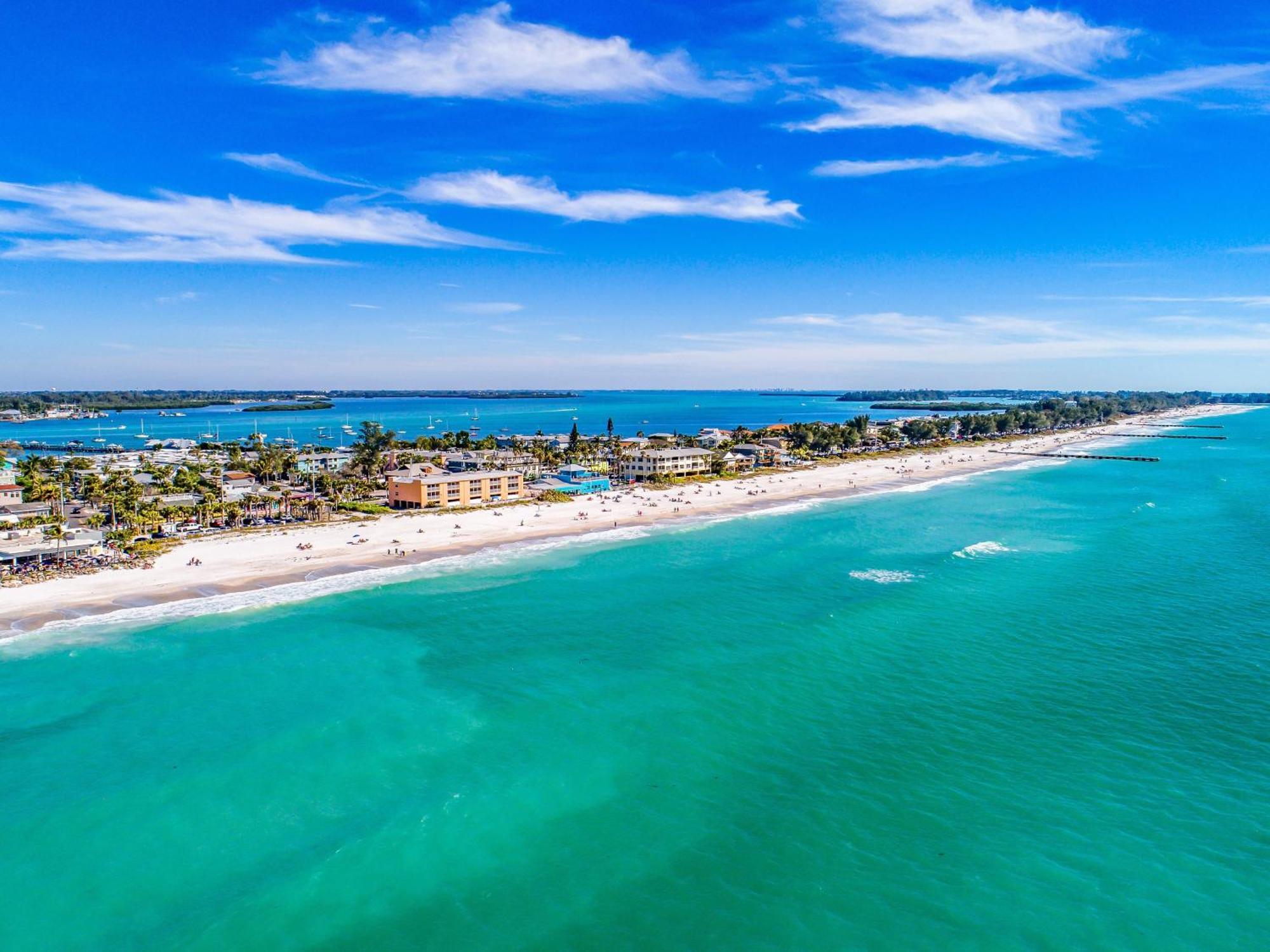 Anna Maria Island Beach Palace 브레이든턴비치 외부 사진