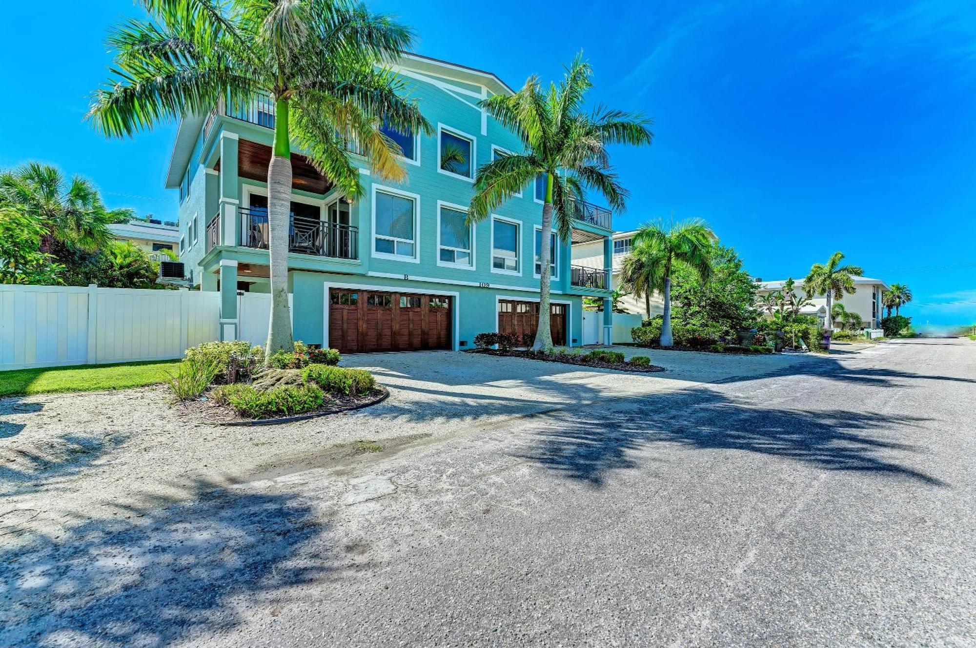 Anna Maria Island Beach Palace 브레이든턴비치 외부 사진